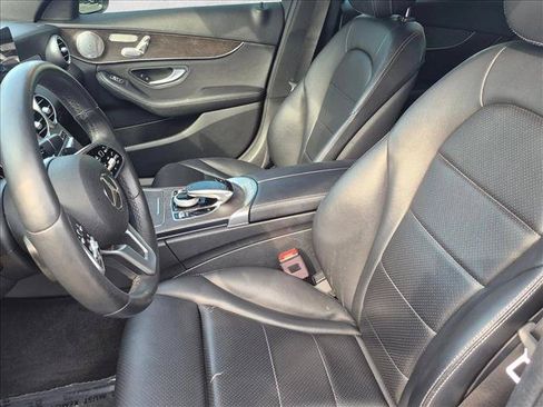 Used 2019 Mercedes-Benz C 300 4MATIC Sedan image 16