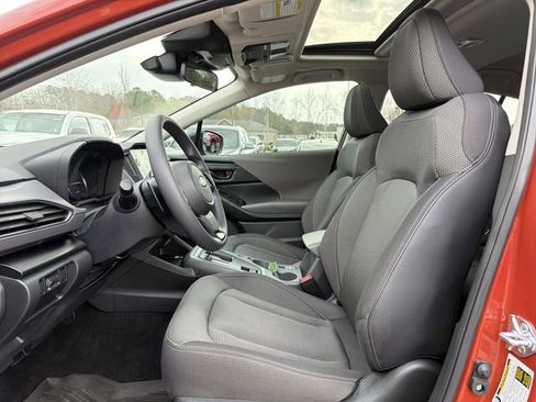 Used 2024 Subaru Crosstrek 2.0i Premium image 11
