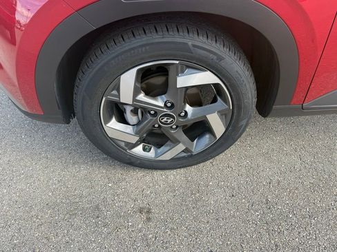 Used 2023 Hyundai Venue SEL w/ Cargo Package image 30