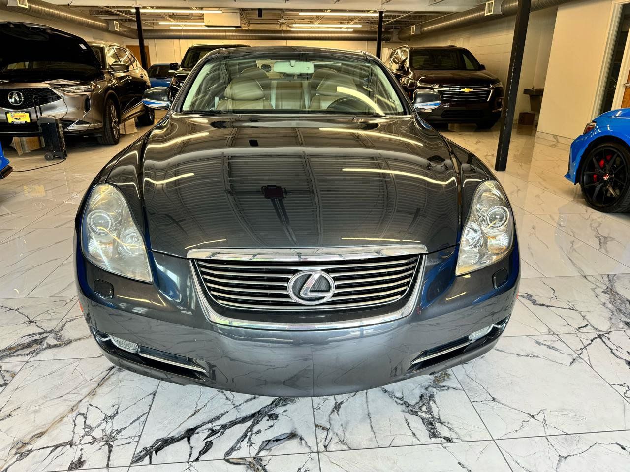 Used 2008 Lexus SC 430 Convertible RWD image 2