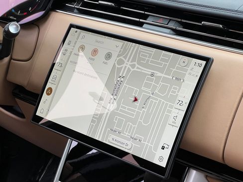 Used 2024 Land Rover Range Rover Autobiography image 38