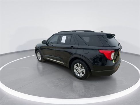 Certified 2024 Ford Explorer XLT w/ Equipment Group 202A image 8