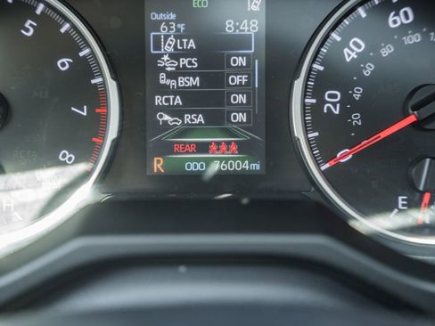 Used 2019 Toyota RAV4 XLE Premium w/ Cold Weather Package AWD/4WD image 46
