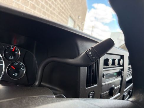 Used 2020 Chevrolet Express 2500 w/ Driver Convenience Package RWD image 16