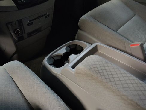 Used 2017 Honda Odyssey SE image 26