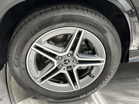 Certified 2025 Mercedes-Benz GLE 350 4MATIC w/ AMG Line Exterior image 20
