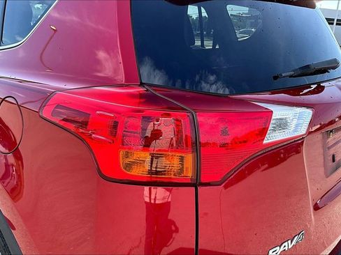Used 2013 Toyota RAV4 Limited AWD/4WD image 28