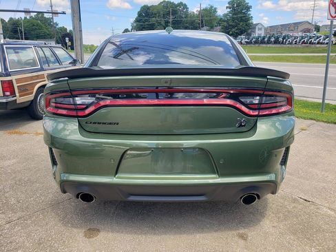 Used 2023 Dodge Charger Scat Pack RWD image 4