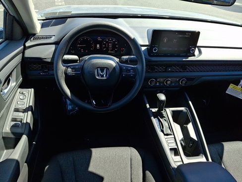 Used 2025 Honda Accord LX image 11