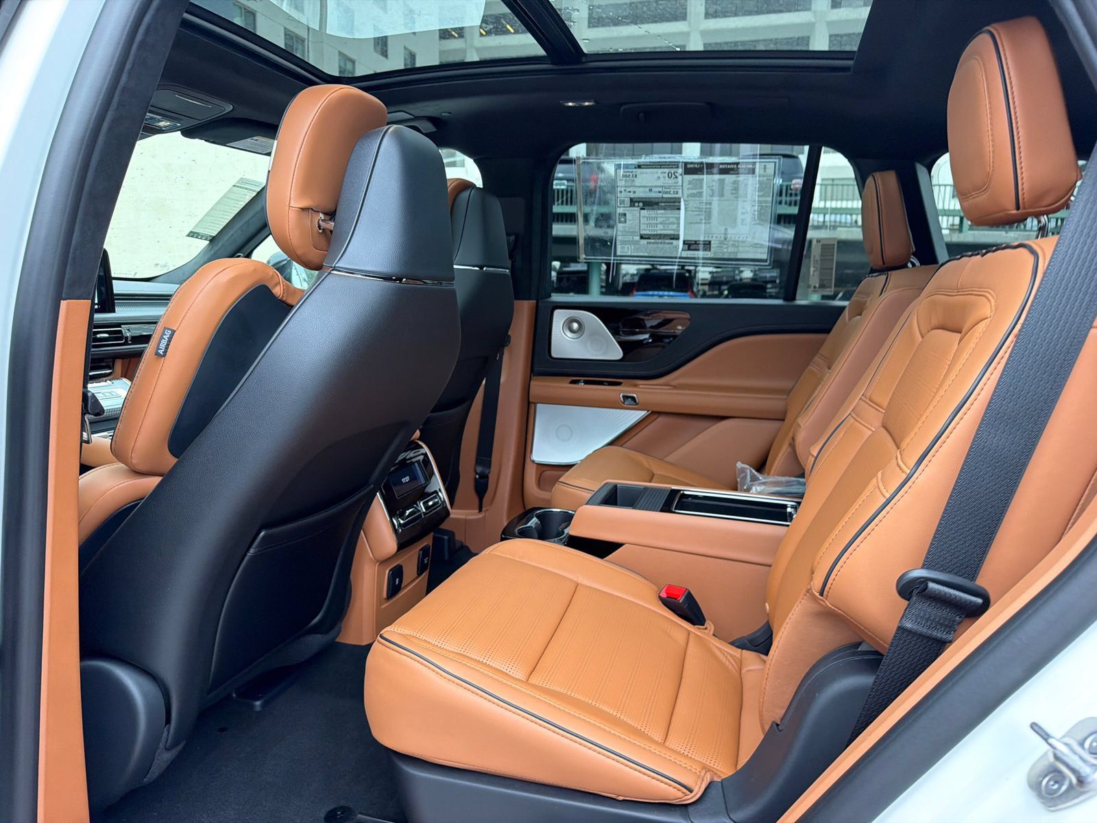 New 2027 Lincoln Aviator Black Label w/ Dynamic Handling Package AWD/4WD image 22