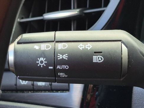 Used 2022 Lexus ES 350 Ultra Luxury w/ Accessory Package 2 FWD image 9
