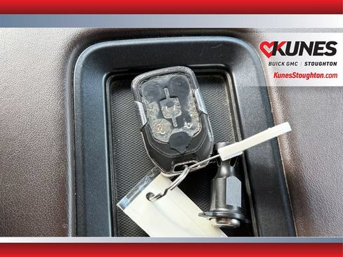 Used 2015 Chevrolet Suburban LTZ AWD/4WD image 43