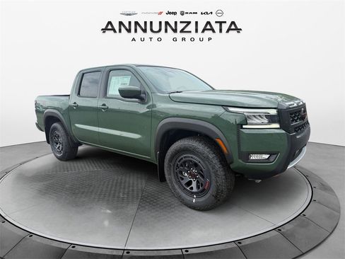 New 2025 Nissan Frontier PRO-4X w/ Interior Protection Package image 7