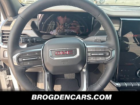 New 2026 GMC Acadia Elevation w/ Black Edition FWD image 4