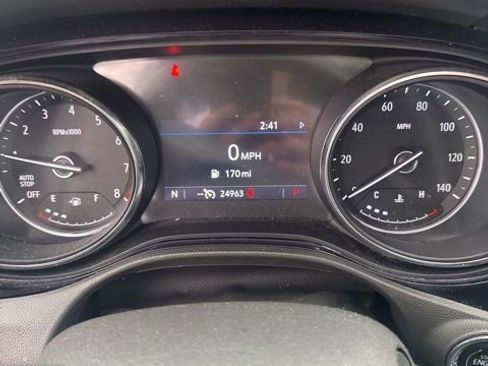 Used 2023 Buick Encore GX Essence w/ Experience Buick Package image 8