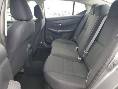 Used 2020 Nissan Sentra S image 9