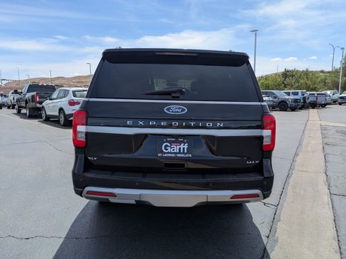 Used 2022 Ford Expedition Max XLT AWD/4WD image 5