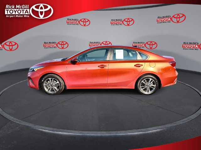 Used 2023 Kia Forte LXS w/ LXS Technology Package FWD image 5