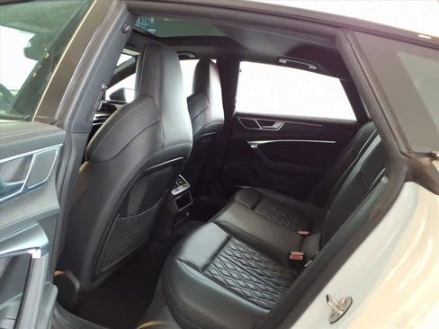 Used 2023 Audi S7 Prestige w/ Prestige Package image 17