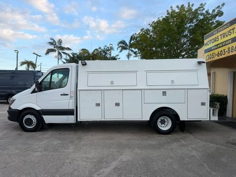 Used 2017 Mercedes-Benz Sprinter 3500 w/ Suspension Package II image 2