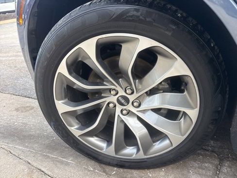 Used 2021 Lincoln Aviator Grand Touring w/ Equipment Group 301A image 12