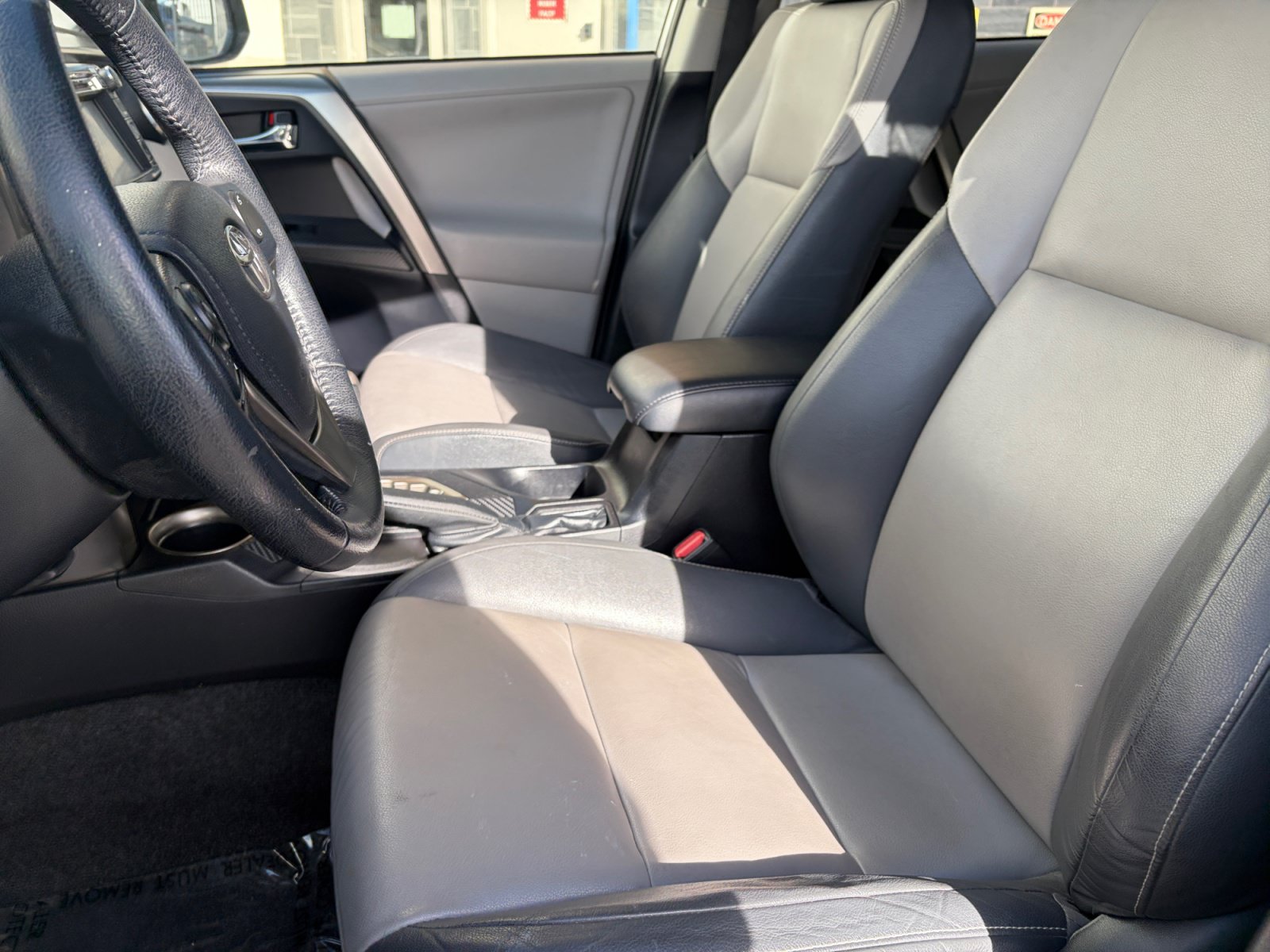 Used 2013 Toyota RAV4 Limited AWD/4WD image 15