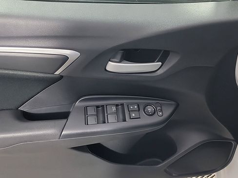 Used 2020 Honda Fit LX image 33