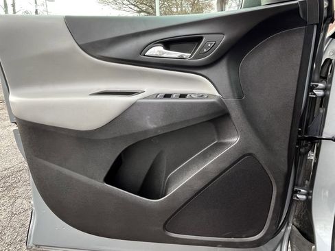 Certified 2023 Chevrolet Equinox LS image 9