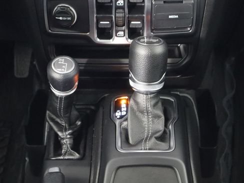 Used 2026 Jeep Wrangler Unlimited Sport AWD/4WD image 28