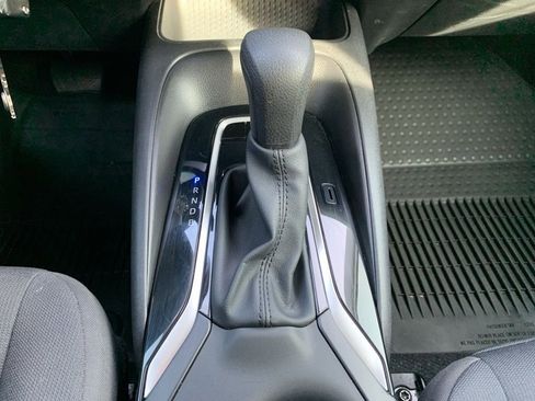 Used 2024 Toyota Corolla LE image 23