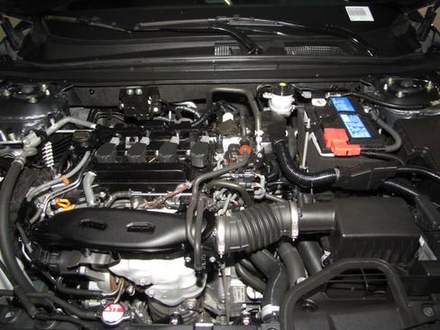 Certified 2023 Honda Accord LX image 20