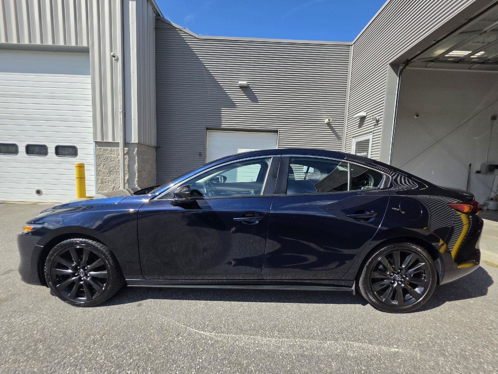 Used 2024 MAZDA MAZDA3 s FWD image 6