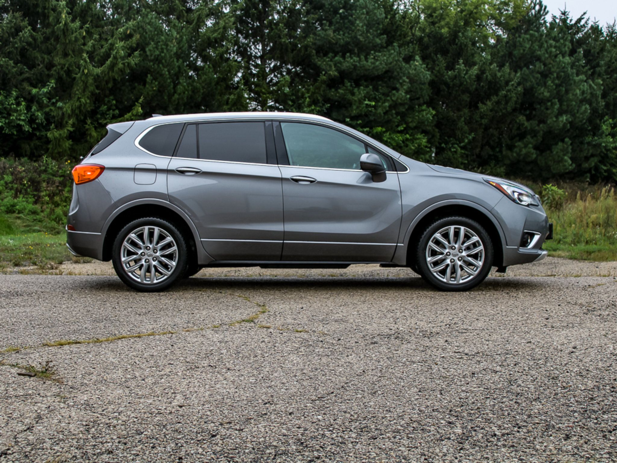 Used 2019 Buick Envision Premium AWD/4WD image 2