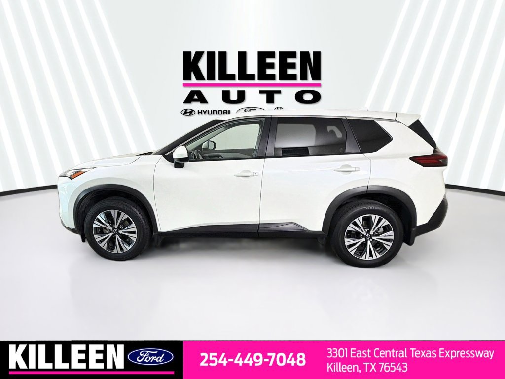 Used 2023 Nissan Rogue SV FWD image 4