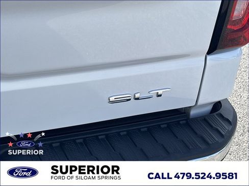 Used 2021 GMC Sierra 1500 SLT AWD/4WD image 6