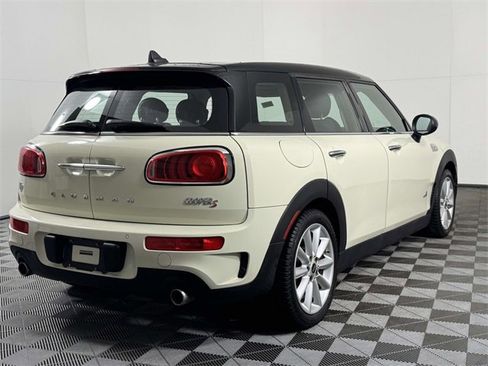 Used 2019 MINI Cooper Clubman S w/ Premium Package image 10
