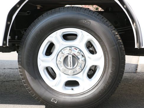 Used 2025 Ford F250 XLT w/ F-250 >10K GVWR Package AWD/4WD image 49
