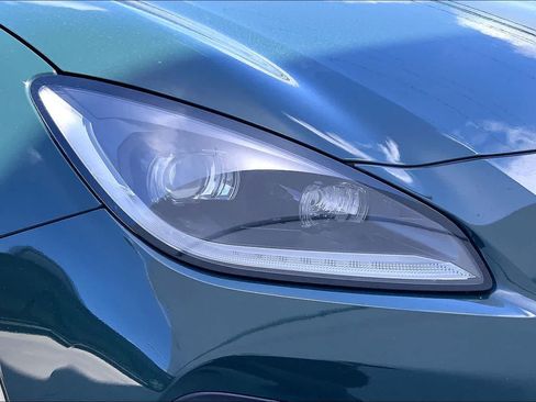 Used 2025 Toyota GR86 Hakone Edition RWD image 30