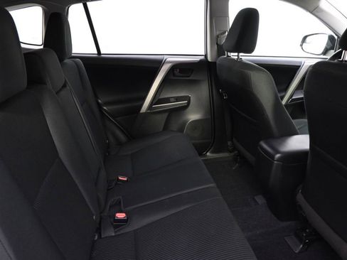 Used 2018 Toyota RAV4 LE w/ All Weather Liner Package FWD image 18
