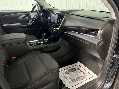 Used 2020 Chevrolet Traverse LT