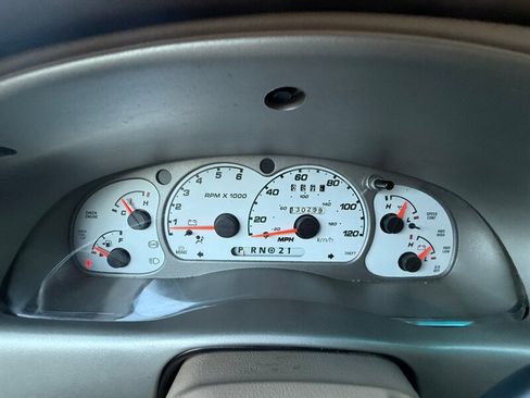 Used 2001 Ford Explorer Sport Trac 4dr image 19