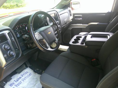 Used 2018 Chevrolet Silverado 1500 LT w/ All Star Edition image 35