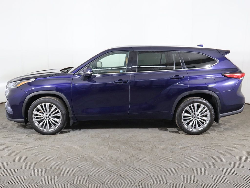 Used 2023 Toyota Highlander Platinum AWD/4WD image 20