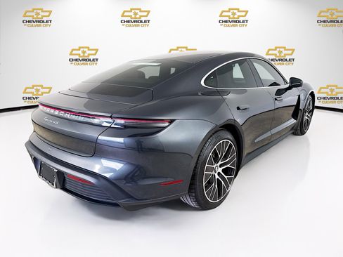 Used 2020 Porsche Taycan 4S w/ Premium Package image 7