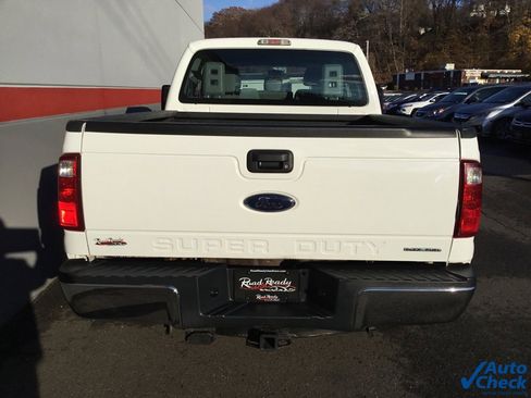 Used 2016 Ford F250 XL w/ Power Equipment Group image 9