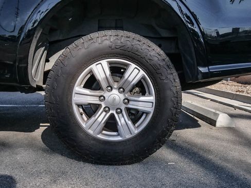 Used 2019 Ford Ranger XLT w/ Equipment Group 301A Mid image 5