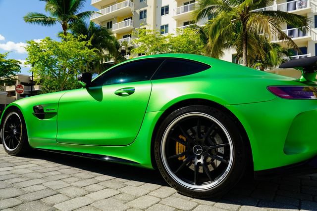 Used 2020 Mercedes-Benz AMG GT R image 17