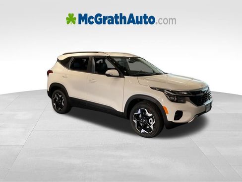 New 2026 Kia Seltos S AWD/4WD image 2