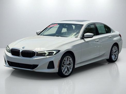 Used 2025 BMW 330i Sedan RWD image 3