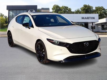New 2025 MAZDA MAZDA3 Hatchback w/Premium Plus Pkg